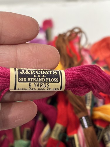 Vintage J&P Coats American Thread Six Strand Floss Embroidery 54 Skeins - Picture 4 of 7