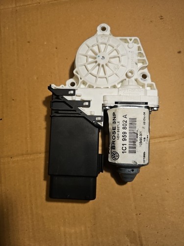 VW BEETLE PASSENGERSIDE LEFT WINDOW MOTOR 1C1959802A IN WORKING ORDER - Picture 7 of 19