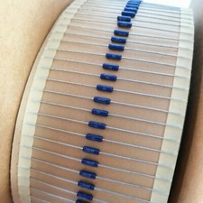 Set of 50 Vintage Roll of DALE ERL-07 Dale Resistors Lot 68647 NEW