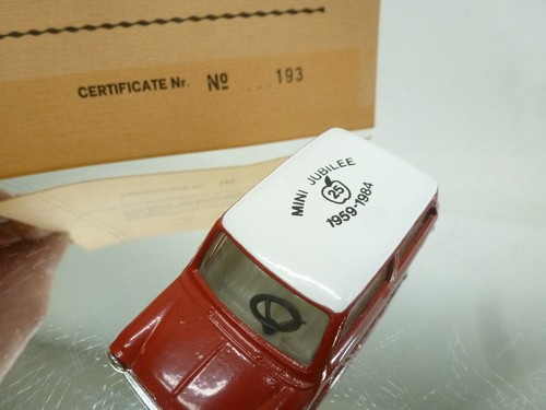 METOSUL 8 MORRIS MINI COOPER JUBILEE 25 YEAR ZWAAG - 1:43 - GOOD CONDITION - 232 - Imagen 10 de 10