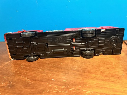 1986 Hess TOY FIRE TRUCK BANK red with ladder & engine lights very nice vhtf - Picture 13 of 14