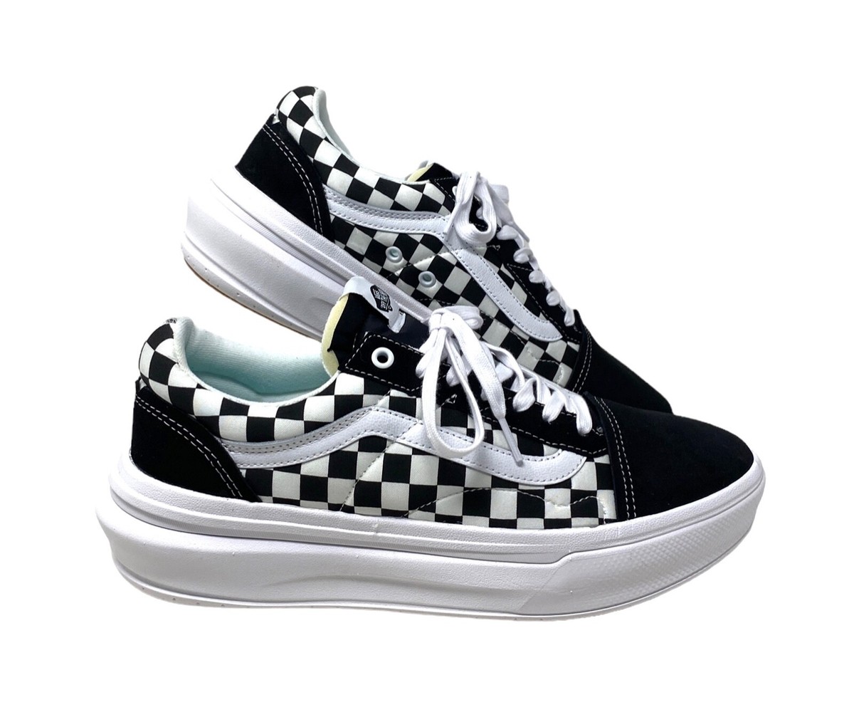 国内発送★ VANS 厚底 OLD SKOOL Overt CC 白/黒 男女兼用 5200292770-