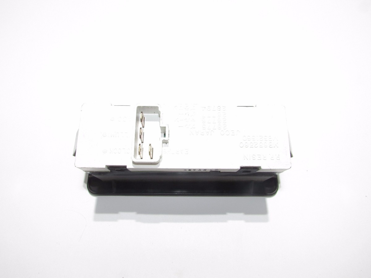 Mitsubishi Space Runner UHR CLOCK screen monitor mb652360 mb521560 
