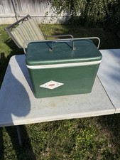 Vintage 50?s 60?s Portable Coleman Diamond Steel Belted Ice Chest 16.5x9x12