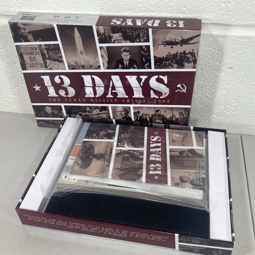 13 Days: The Cuban Missile Crisis - Board Game Jolly Roger Games JFK - Picture 10 of 13
