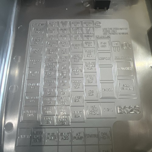 2017-2018 Mazda 3 Fusebox Fuse Box Relay Module Cover B62s-66761 OEM - Picture 4 of 9