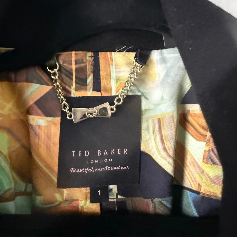 Chaqueta Ted Baker London Peplum Abrigo Mezcla Lana 1 Negro Coqueta Dark Academia Foto 4 de 4