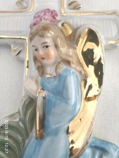 ACQUASANTIERA ANTICA PORCELLANA POLICROMA ORO ANGELO CROCEFISSO DEVOZIONE ARREDO