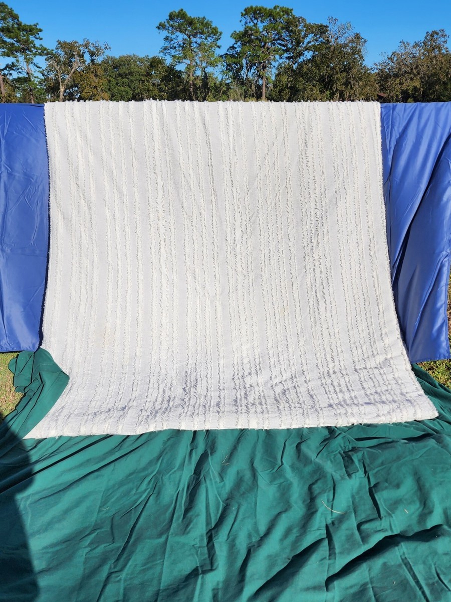 dkny twin comforter White And Gray Striped RN 30221 Size 68x 90 | eBay