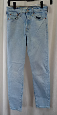 Levi's Wedgie Ankle Jeans Women's Size 25 Blue Light Wash Big E Straight Leg