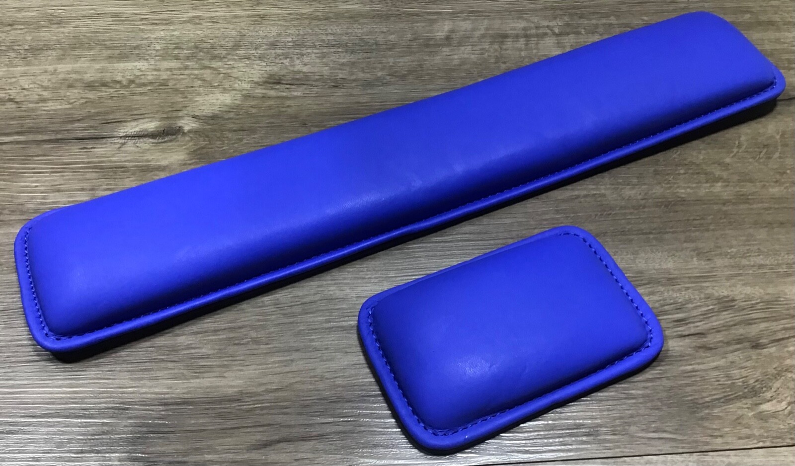 Blue Keyboard and Mouse Wrist Rest Cushion Set for Comfort and Support-image