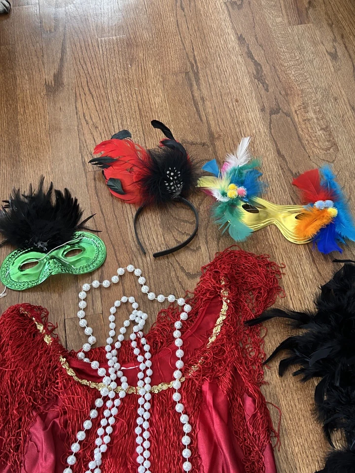 Disfraz de aleta de 1920 vestido rojo con plumas negras talla sm Mardi Gras Halloween Foto 4 de 4