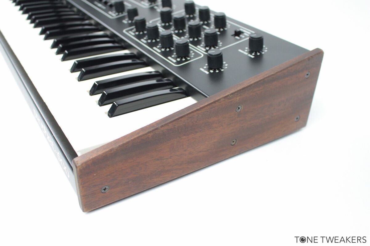 SEQUENTIAL CIRCUITS PROPHET-600 80s Synthesizer Keyboard SEQUENTIAL CIRCUITS PROPHET-600 80s Synthesizer Keyboard