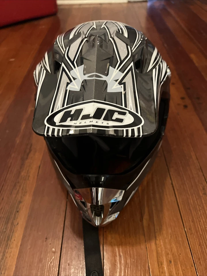 Casco de Motocross HJC Arena CL-X5Y Flyin' Colores Talla Juvenil Pequeño - Plateado/Negro Foto 3 de 4