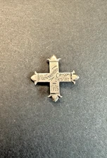 Vintage 925 Sterling Silver Magnanimiter Crucem Sustine FHS Cross Pin