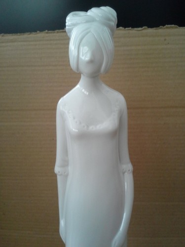 Vintage. Spode Bone China Figurine Henrietta by Pauline Shone 10.75" Tall. VGC - Picture 2 of 12
