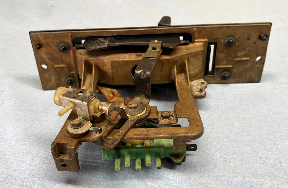 1974-75-76 FORD PINTO A/C HEATER DEFROSTER CONTROL SWITCH ASSEMBLY OEM FoMoCo - Image 4 of 4