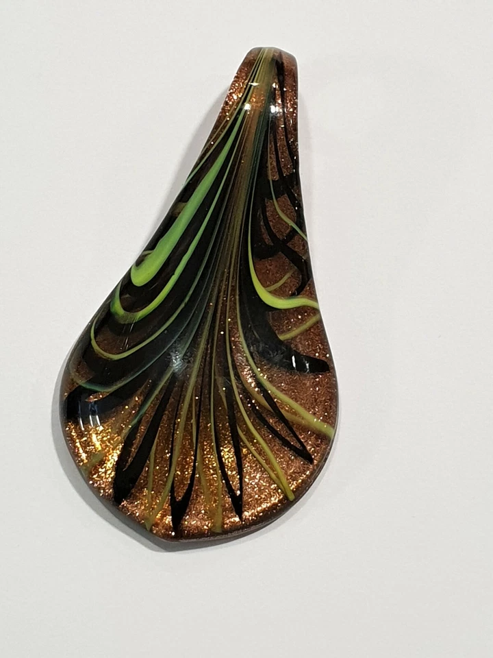 Tropfen Spirale Glas Anhänger im Murano Stil mit Goldsand Kettenanhänger  - Bild 1 von 1