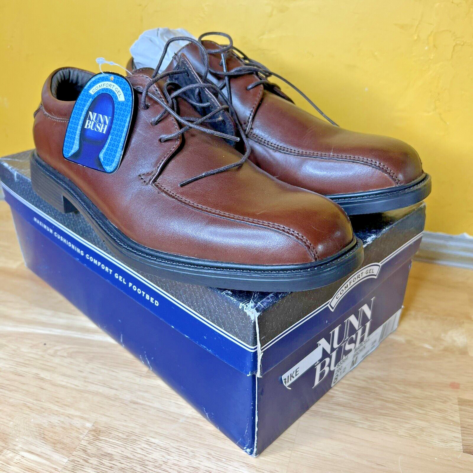 SAOLA Scarpe Nunn Bush 8 5 m punta bicicletta Oxford Marcell marroni nuove con scatola 83364 gel comfort