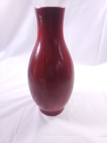 Vintage Royal Haeger Red Textured Pottery Vase - Picture 2 of 7