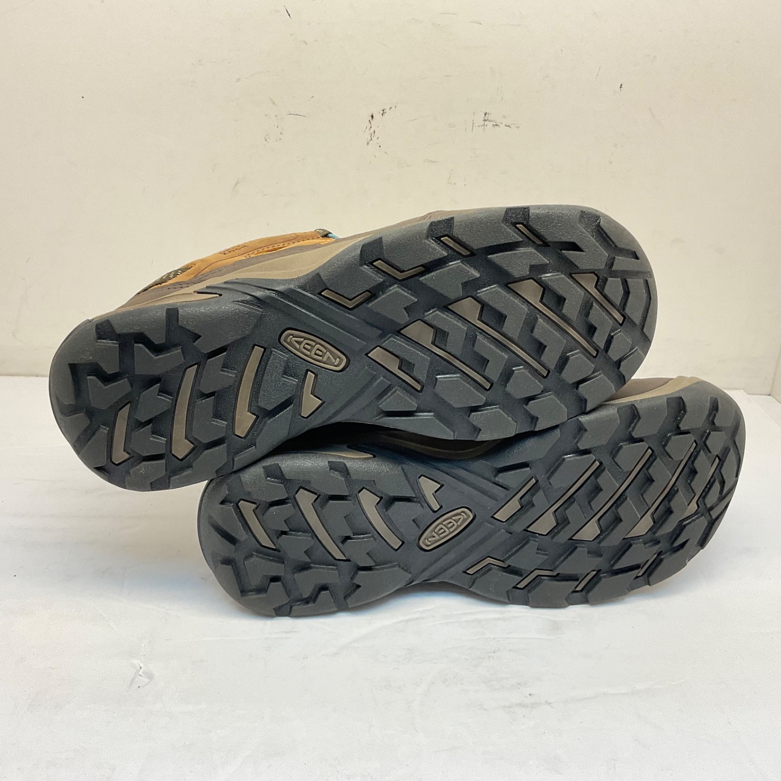 Scarpe da trekking casual KEEN donna taglio basso Circadia WP marrone turchese taglia 10M