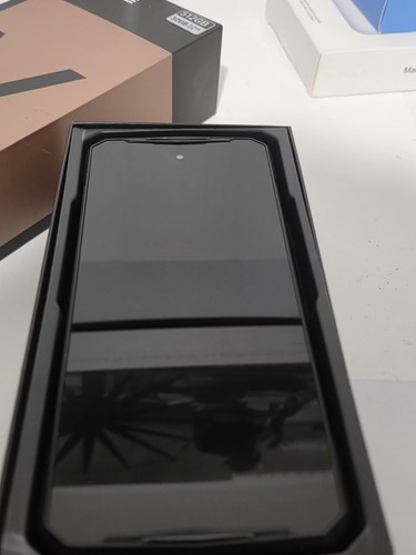 DOOGEE V40 Rugged Smartphone 5G, 4nm Dimensity 7300 Rugged Phone Android 14, 32G - Picture 3 of 24