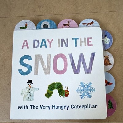 Penguin Random House A Day in the Snow Eric Carle Board Book Tabbed
