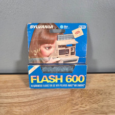 Sylvania Flash 600 Bulbs 10 Count for Polaroid Amigo 600 Camera or Similar