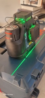 Bosch Professional line Laser GLL 12V 100 33 CG 3 x 360° Green Laser 100m
