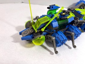 LEGO Space Insectoids: Planetary Prowler 6919 + Partial Creeper 6837 + base 6977