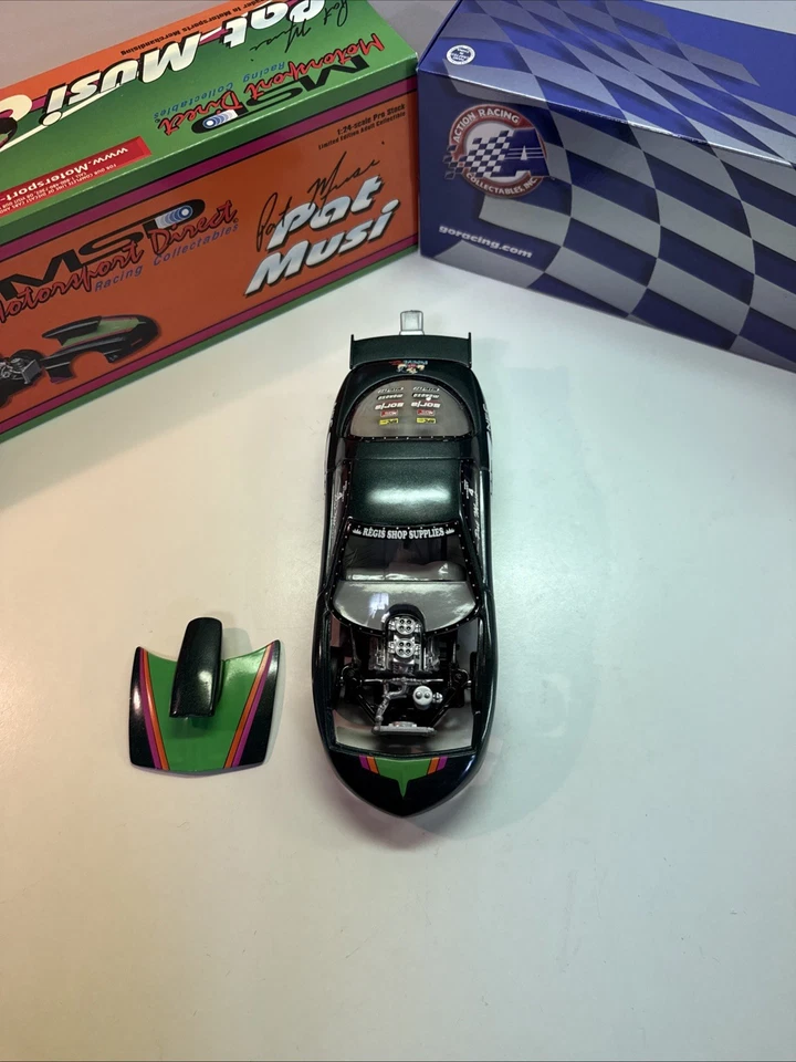 Pat Musi Action NHRA Pro Stock Car 1999, nuevo en caja escala 1:24 Foto 4 de 4