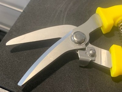 Tin Snips for Cutting Metal Sheet, Upgrade Heavy Duty Aviation Tin Snips