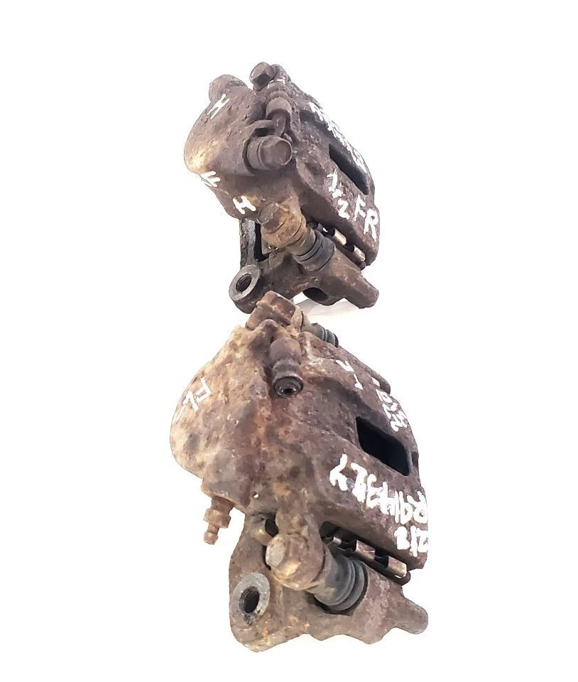 1996 1997 1998 Suzuki X90 OEM Front Pair Of Brake Calipers Has Some Wear - Image 4 of 4