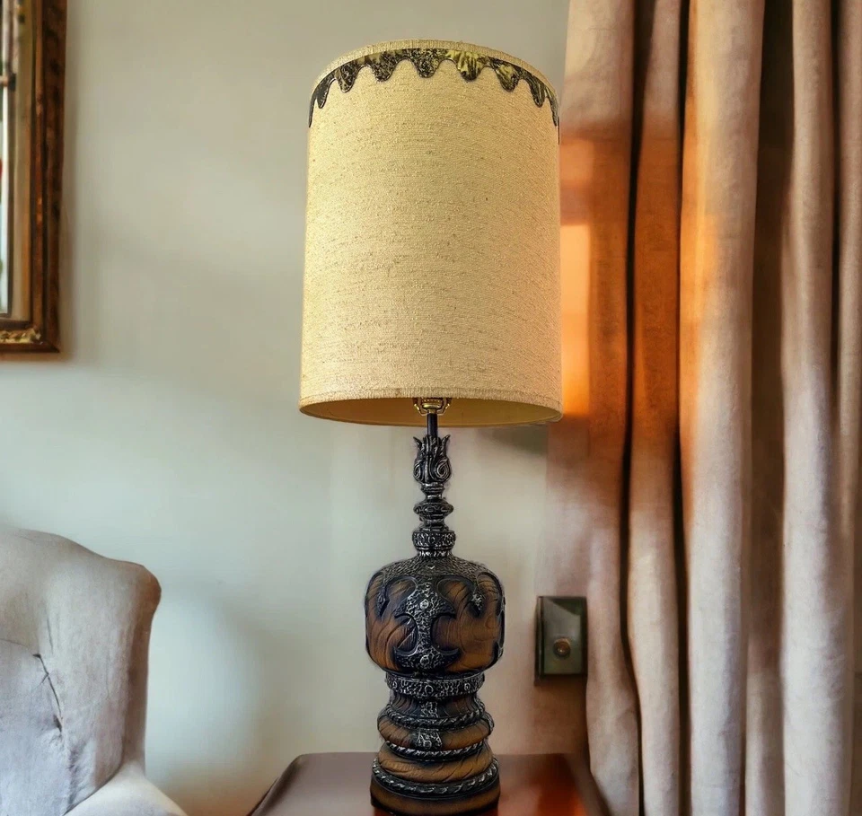 Vintage Retro Brutalist  Era Styled Table Lamp  - Image 2 of 4