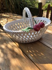 BASSANO KERAMIK KORB mit Kirschen 3D MOTIVE 20CM  AUS ITALIEN -Vintage.