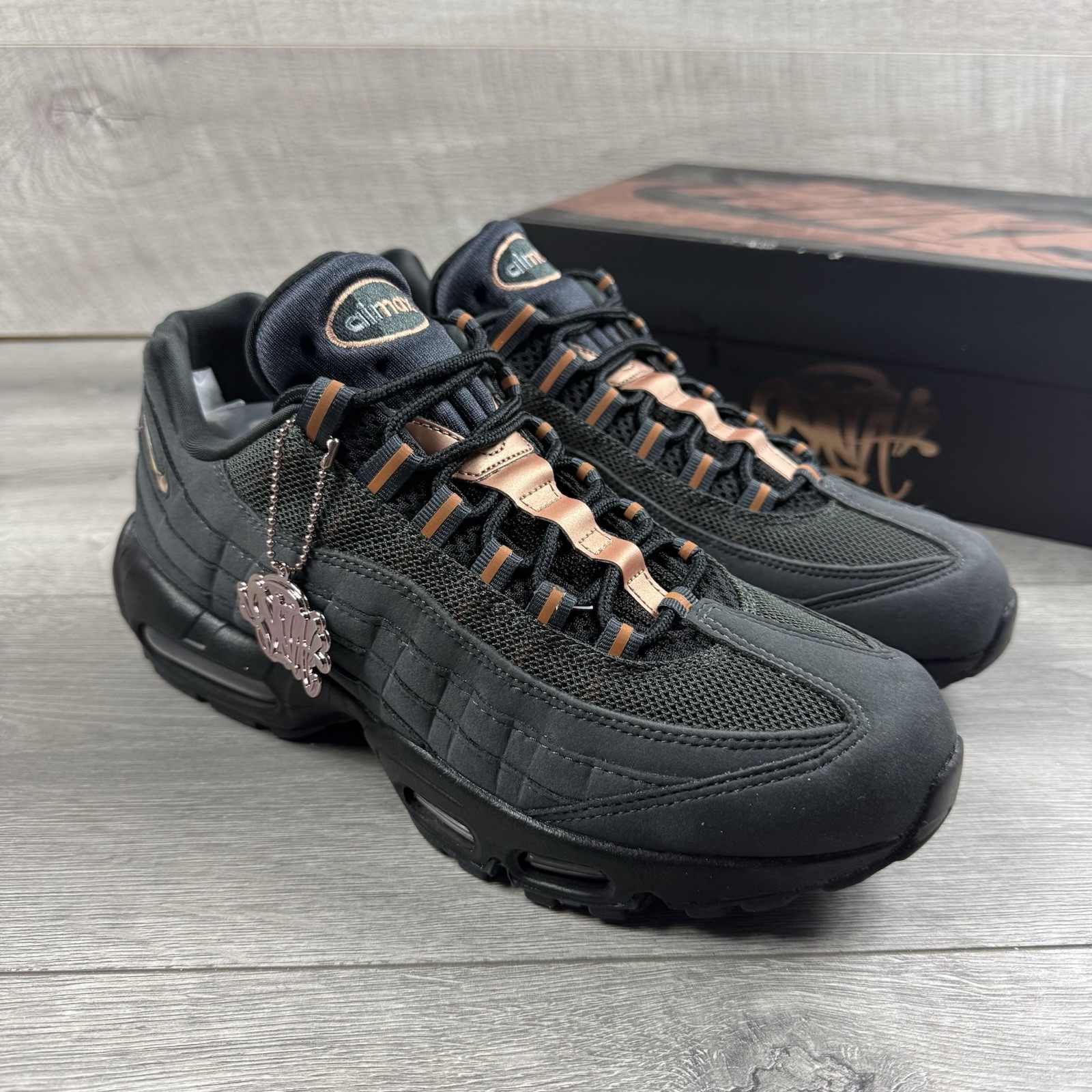 Nike Air Max 95 x Central Cee Syna World - Size UK 9.5 / EU 44.5 / US 10.5 image 10