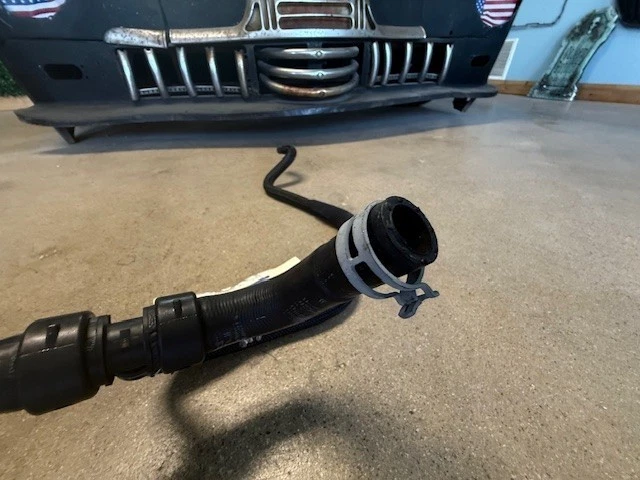 (1) Kit de manguera de calentador de climatización genuino OEM Mopar 55038134AF - igual que el concesionario Foto 2 de 4