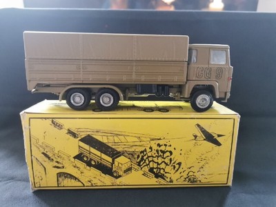 Nacoral Inter Cars SB 1/50 - Scania LBS 140 Plateau Bâché Militaire
