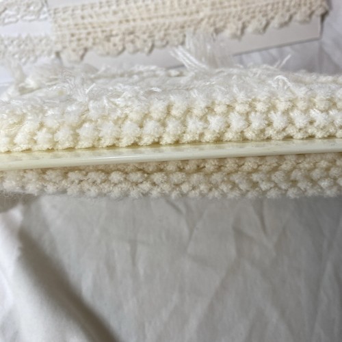 Mixed LG. Lot VTG Ecru Ivory and White Floral Lace Trim Various Widths & Sizes - Picture 4 of 18