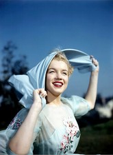 MARILYN MONROE YOUNG BEAUTY IN FLOWER DRESS 1 RARE 5X7 GalleryQuality PHOTO