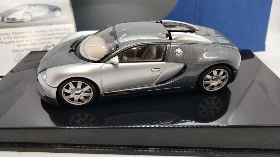 AUTOART BUGATTI EB 16.4 VEYRON SHOWCAR SCALA 1:43 - Immagine 2 di 4