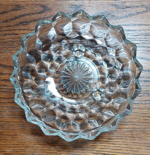 Vintage Fostoria clear 6" glass 3-footed candy/dessert/relish dish - Picture 2 of 10