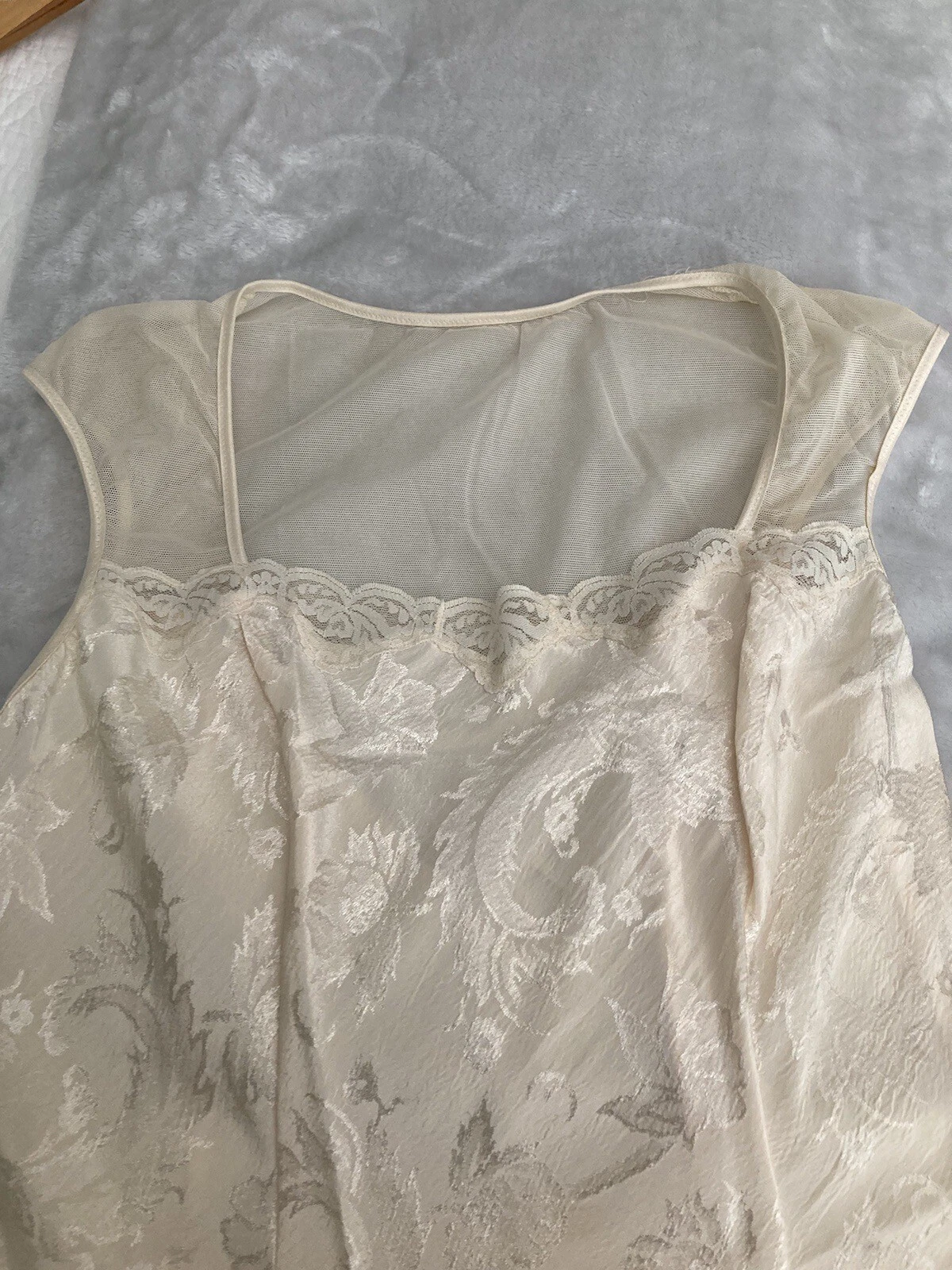 UNDERCOVER Victoria's Secret camicia da notte lunga trasparente raso spacco abito slip champagne PICCOLO