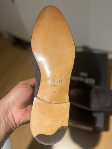 Berluti Alessandro Galet En Cuir Scritto - Foto 8 di 14