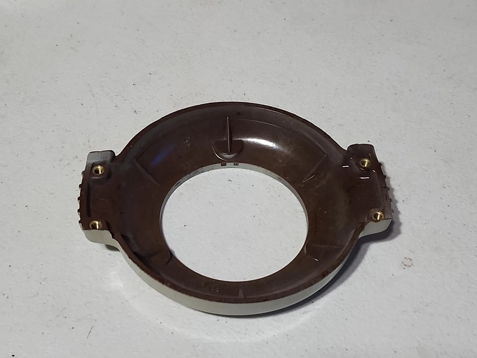 1951-1953 Plymouth Deluxe Cambridge Concord гудок кнопка держатель 1326896 - Изображение 2 из 3