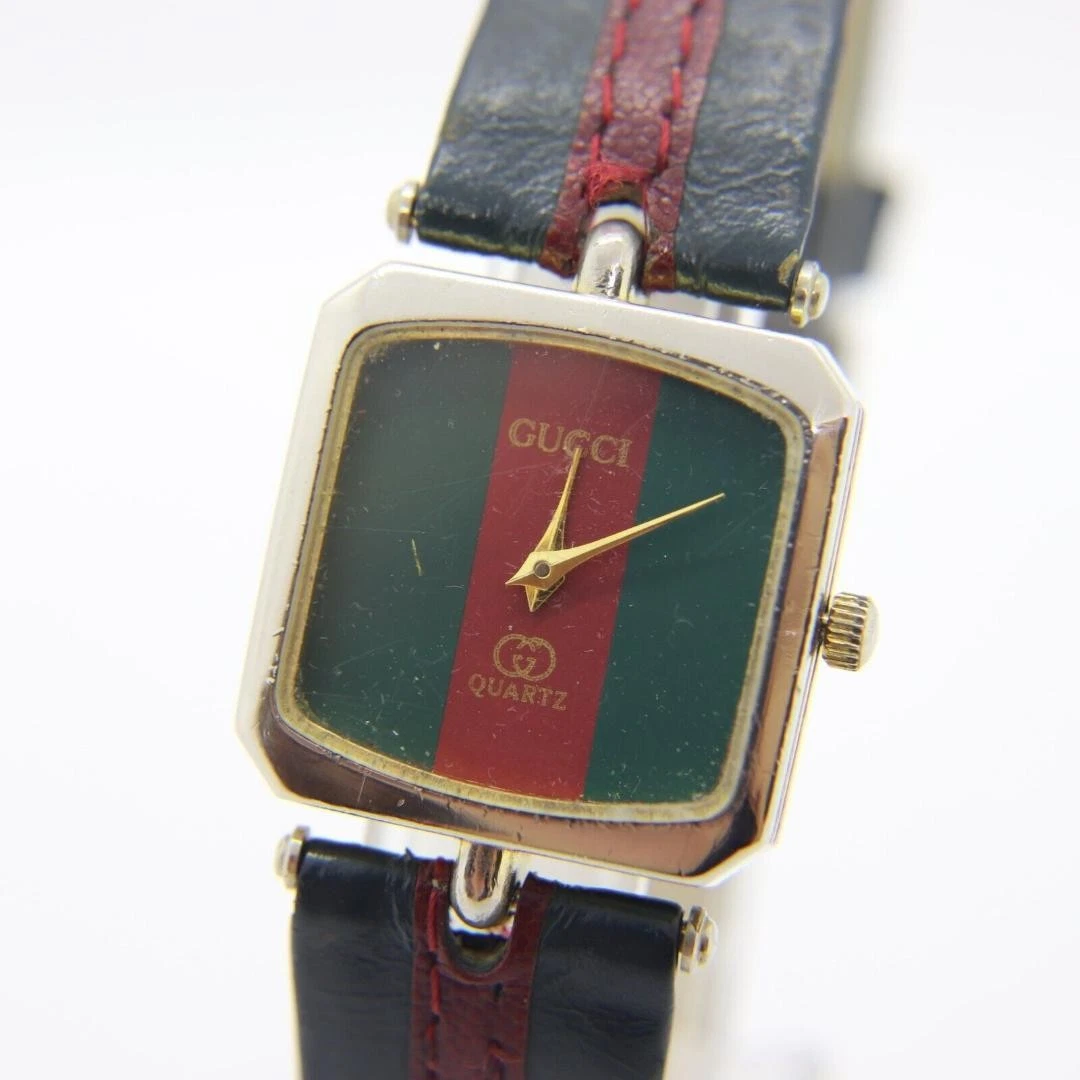 Montre Gucci Sherry Line femme 25 mm vintage carré quartz fabrication suisse