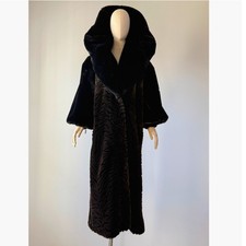 Vintage Large Black Tiger Stripe Animal Print Full Length Faux Fur Coat XL