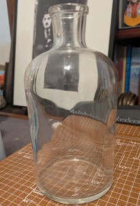 Vintage PYREX Glass Reagent Bottle Pristine No Stopper Lab Chemistry 250ml MCM