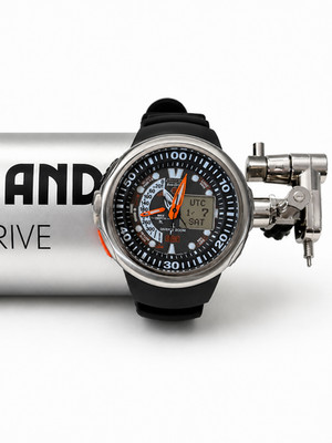 Citizen Promaster Aqualand U106 Diver watch Depth Sensor Eco-drive      re. C023