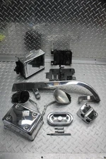 2003 HARLEY-DAVIDSON DYNA WIDE GLIDE ANNIVERSARY FXDWG BATTERY TRAY/ GOOD STUFF